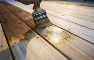 Three Perks of Hiring Deck Staining Services